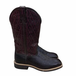 Twisted X Women's Black and Burgundy Croc-Embossed Western Boots